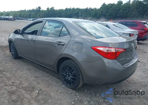 2018 Toyota Corolla Le z USA, uszkodzony, nr VIN 2T1BURHE9JC973192